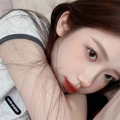 石榴的颜色